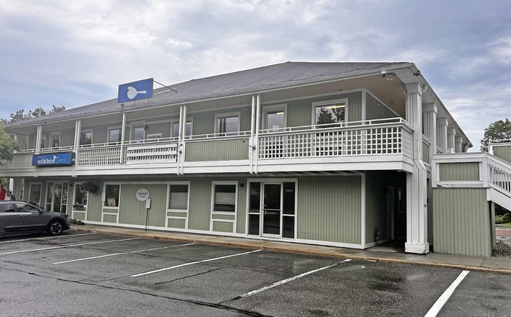 Pictures of Office, Retail property located at 541 US Route One, Freeport, ME 04032-7027 for lease - image #1