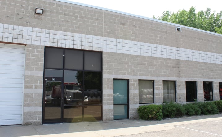 Pictures of Industrial property located at 12700 Zenith Avenue South, Burnsville, MN 55337 for lease - image #1