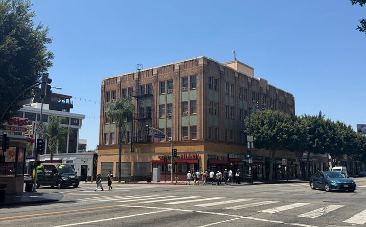 Pictures of Office property located at 6404 Hollywood Boulevard, Los Angeles, CA 90028 for lease - image #1