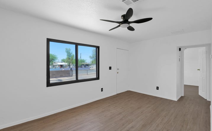 Pictures of Industrial property located at 1806 W Sherman Street, Phoenix, AZ 85007 for lease - image #1