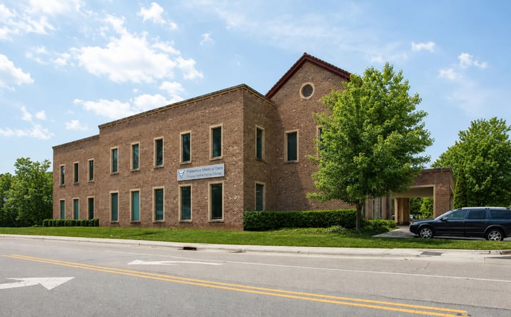 Pictures of Office property located at 916 South Main Street, Fuquay-Varina, NC 27526 for lease - image #1