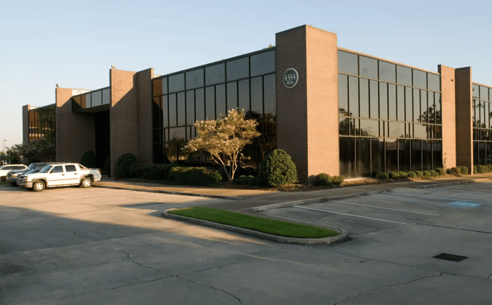 Pictures of Office property located at 4354 South Sherwood Forest Boulevard, Baton Rouge, LA 70816 for lease - image #1