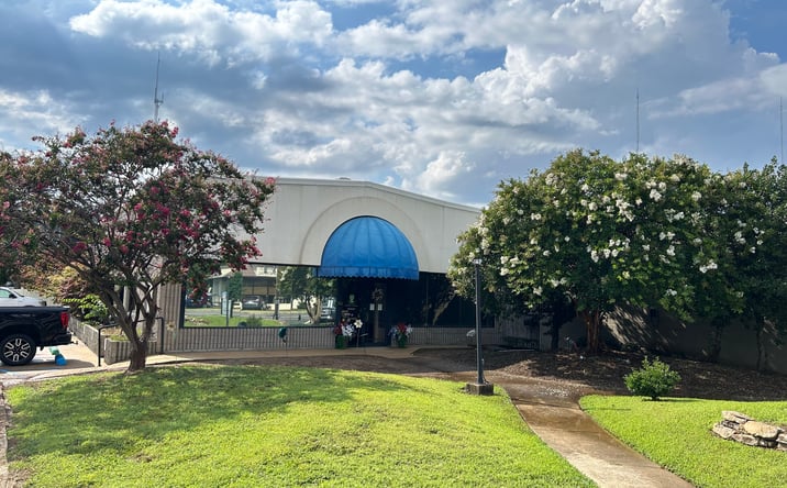 Pictures of Office property located at 2828 Central Avenue, Homewood, AL 35209 for lease - image #1