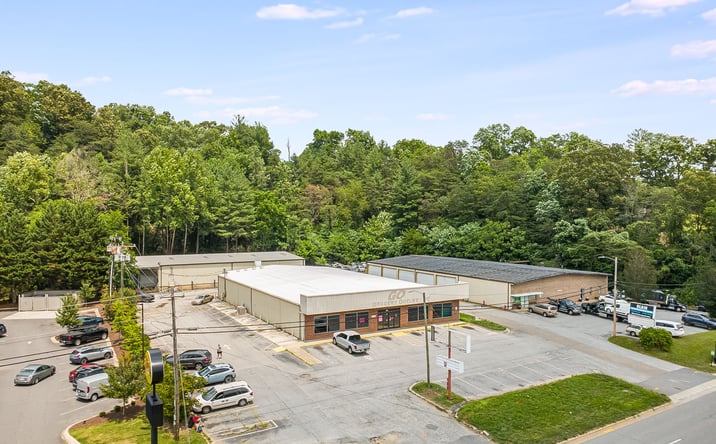 Pictures of Retail, Industrial property located at 1380 Tunnel Road, Asheville, NC 28805 for lease - image #1