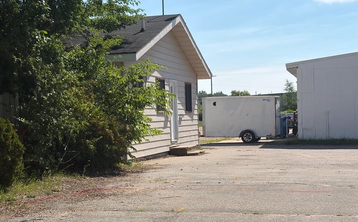 Pictures of Special Purpose, Office, Industrial property located at 4049 Northwind Drive, Mt Pleasant, MI 48858 for lease - image #1