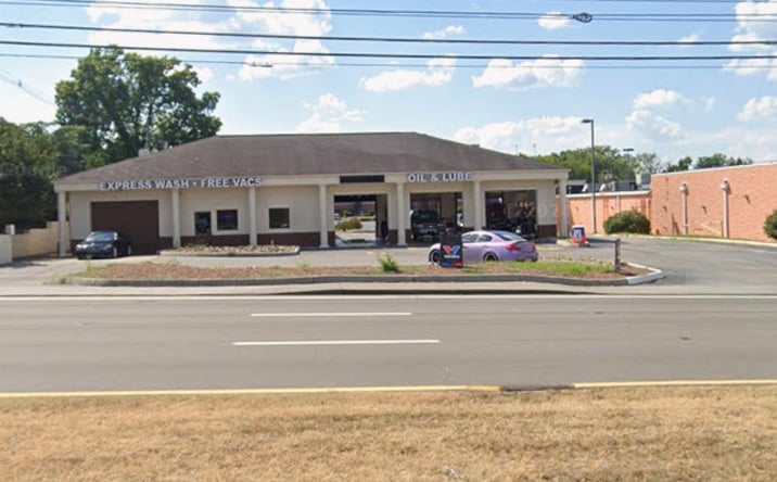 Pictures of Retail property located at 703 Parkway, Sevierville, TN 37862 for lease - image #1