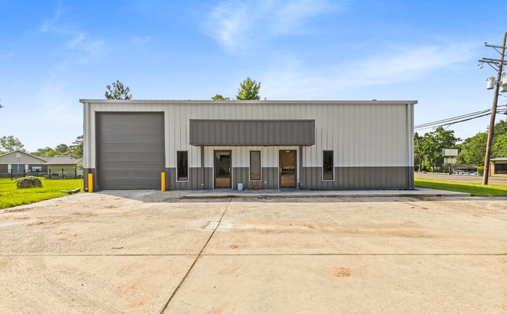 Pictures of Industrial property located at 7031 Texas 75, Huntsville, TX 77340 for lease - image #1