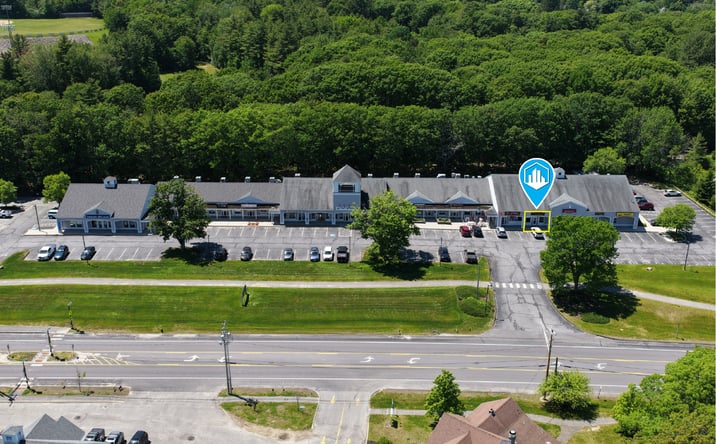Pictures of Retail property located at 438 US Route One, Yarmouth, ME 04096 for lease - image #1
