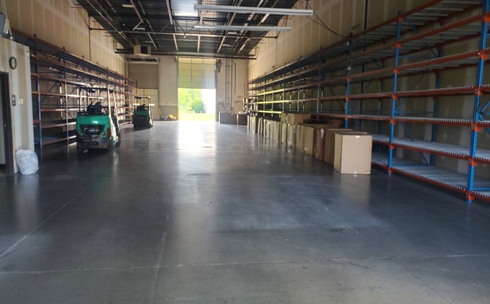 Pictures of Retail, Industrial property located at 12094 Champion Way, Sharonville, OH 45241 for lease - image #1
