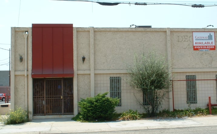 Pictures of Retail, Industrial property located at 13033 Yukon Avenue, Hawthorne, CA 90250 for lease - image #1