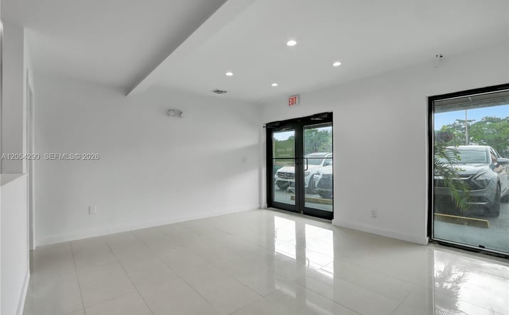 Pictures of Office, Retail property located at 7000 NW 2 Ave # 7010, Miami, FL 33150 for lease - image #1