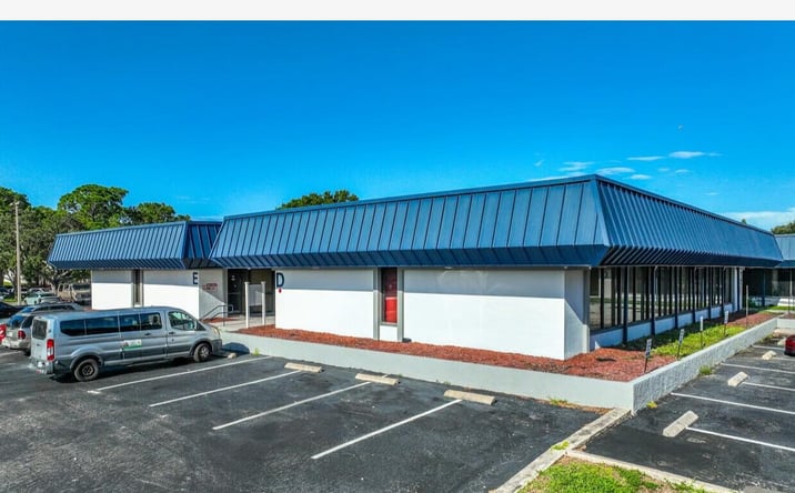 Pictures of Office property located at 1301 Seminole Boulevard, Largo, FL 33770 for lease - image #1