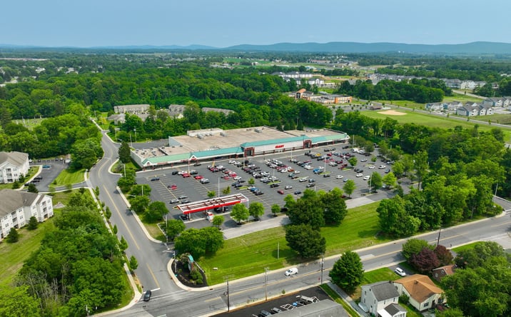 Pictures of Retail property located at 235 Spring Garden St., Carlisle, PA 17013-2565 for lease - image #1