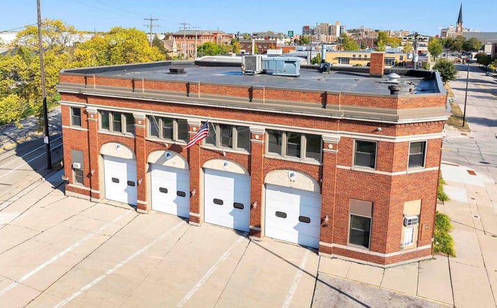 Pictures of Retail, Office property located at 501 S Washington St, Green Bay, WI 54301 for lease - image #1