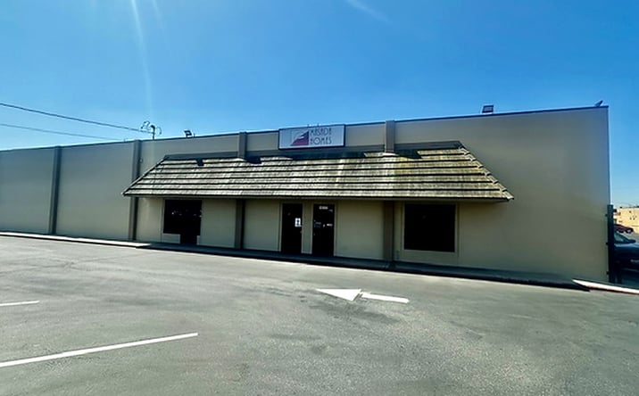 Pictures of Retail, Office property located at 10222 Rosecrans Avenue, Bellflower, CA 90706 for lease - image #1