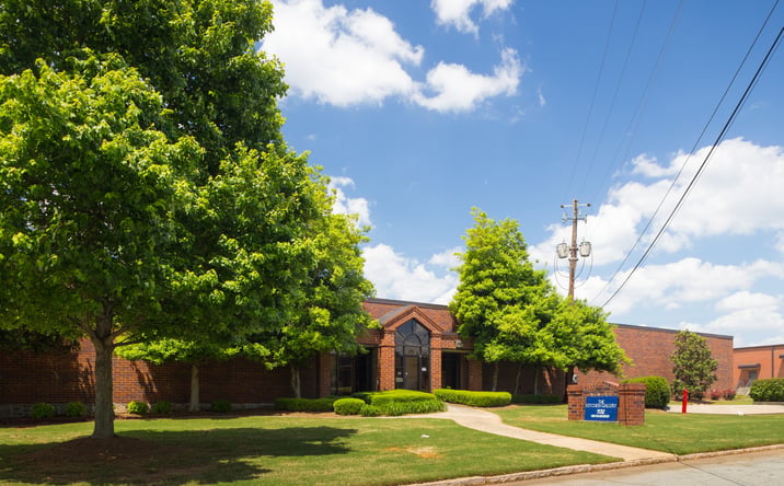 Pictures of Industrial property located at 1532 Stone Ridge Drive, Stone Mountain, GA 30083 for lease - image #1