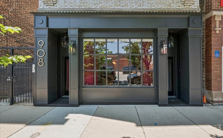 Pictures of Retail property located at 908 N California Avenue 1, Chicago, IL 60622 for lease - image #1