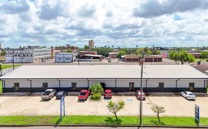 Pictures of Office, Retail, Industrial property located at 211 W Jefferson Avenue # 2, Harlingen, TX 78550 for lease - image #1