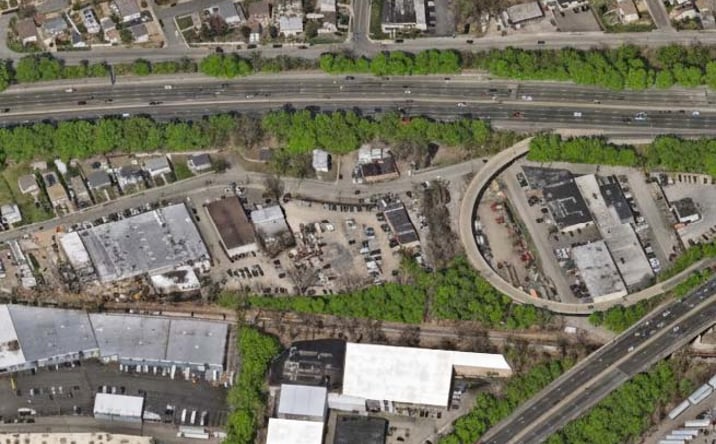 Pictures of Industrial property located at 5 Boumar Pl, Elmwood Park, NJ 07407 for lease - image #1