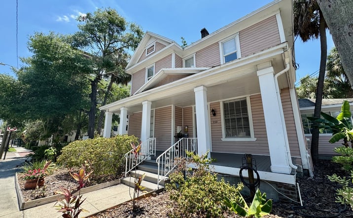 Pictures of Office property located at 210 W Platt Street, Tampa, FL 33606 for lease - image #1