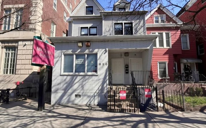 Pictures of Office property located at 650 BERGEN AVE, JERSEY CITY, NJ 07304 for lease - image #1