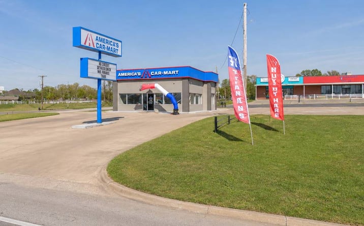 Pictures of Retail property located at 1509 S Wood Drive, Okmulgee, OK 74447-7842 for lease - image #1