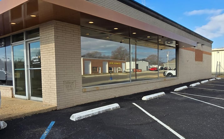 Pictures of Retail, Office property located at 623 Perkins St, Union City, TN 38261 for lease - image #1