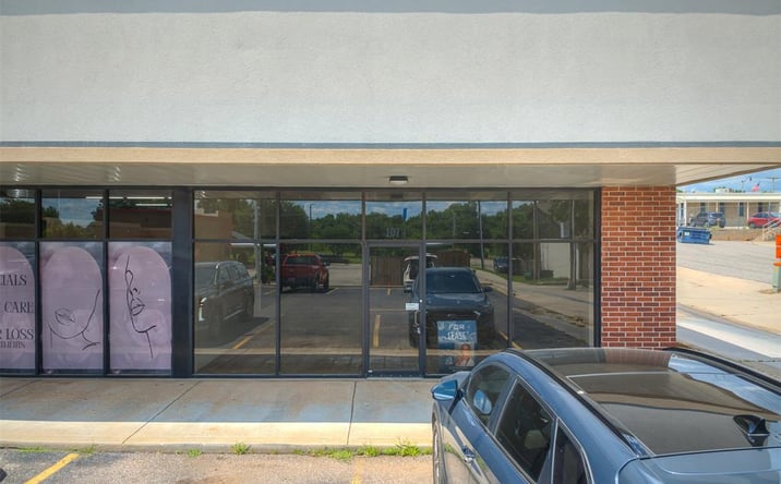 Pictures of Retail property located at 2426 Hawkins Street, Choctaw, OK 73020 for lease - image #1