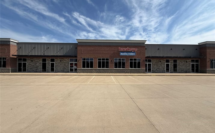 Pictures of Industrial property located at 2050 Boyson Road, Hiawatha, IA 52233 for lease - image #1