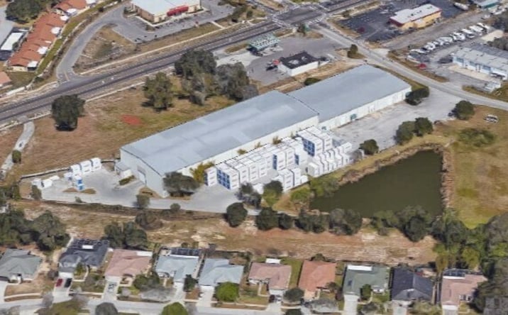 Pictures of Industrial property located at 4050-4060 Louis Ave, Holiday, FL 34691 for lease - image #1