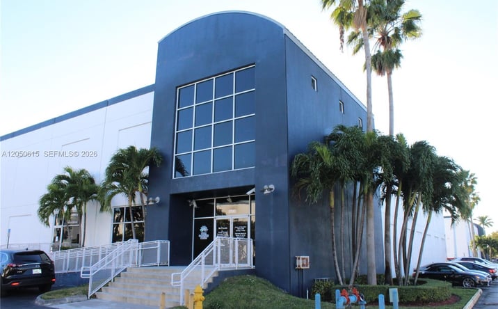 Pictures of Industrial property located at 7620 NW 25th St # 1, Miami, FL 33122 for lease - image #1