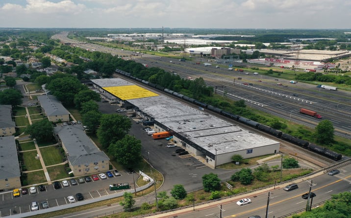 Pictures of Industrial property located at 1001 Roosevelt Ave, Carteret, NJ 07008 for lease - image #1