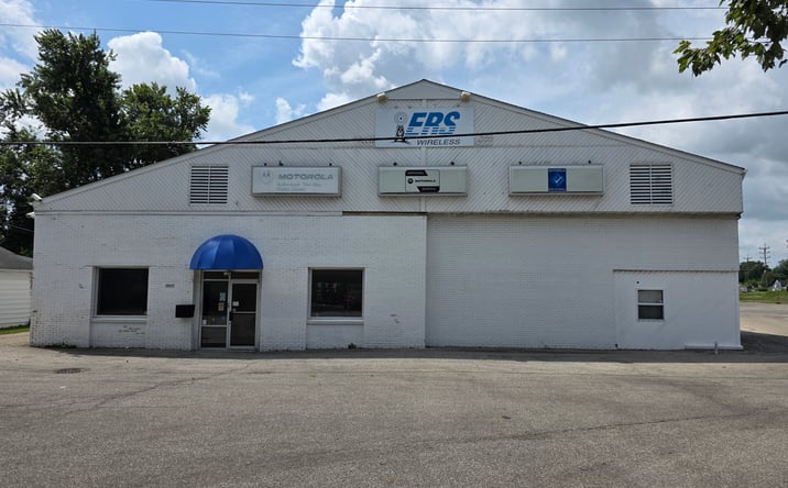 Pictures of Office, Special Purpose, Industrial property located at 1815 21st Street, Columbus, IN 47201 for lease - image #1