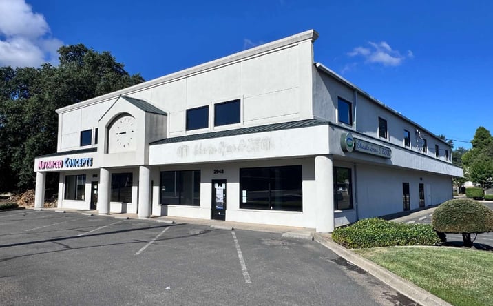 Pictures of Retail property located at 2948 Bechelli Lane, Redding, CA 96002 for lease - image #1