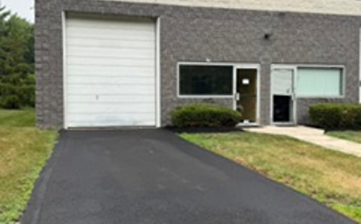 Pictures of Retail property located at 77 Cliffwood Avenue West, Aberdeen Township, NJ 07721 for lease - image #1