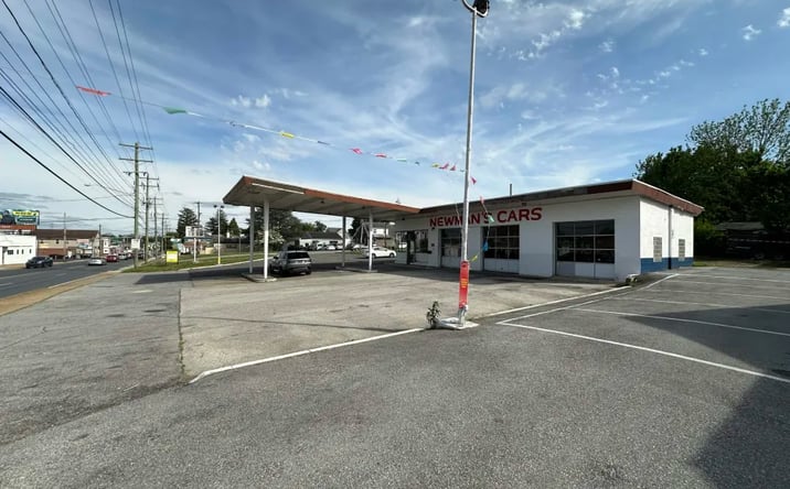 Pictures of Retail, Industrial property located at 3100 Lancaster Avenue, Wilmington, DE 19805 for lease - image #1