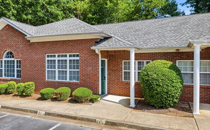 Pictures of Office property located at 1007 WEATHERSTONE PKWY, WOODSTOCK, GA 30188-4497 for lease - image #1