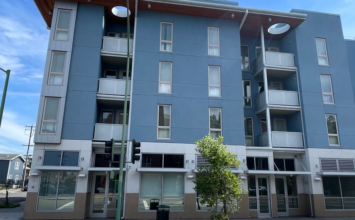 Pictures of Retail, Office property located at 9400 International Blvd., Oakland, CA 94603 for lease - image #1