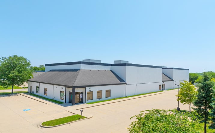 Pictures of Retail property located at 2050 Mitchell Drive, Oswego, IL 60543 for lease - image #1