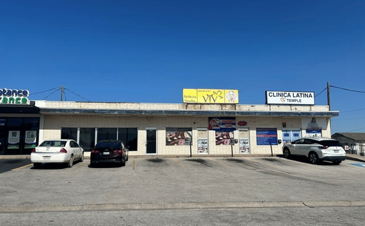 Pictures of Retail, Office, Restaurant property located at 104 North 27th Street, Temple, TX 76504 for lease - image #1