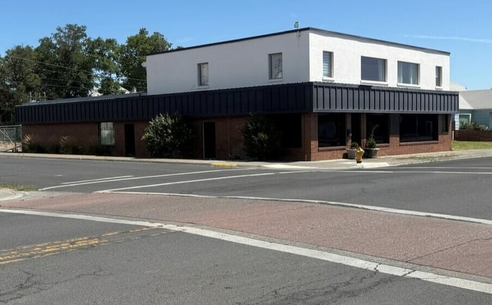Pictures of Office property located at 505 E Main St, Hermiston, OR 97838 for lease - image #1