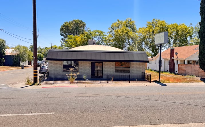Pictures of Retail, Office, Industrial property located at 2105 East Street, Redding, CA 96001 for lease - image #1