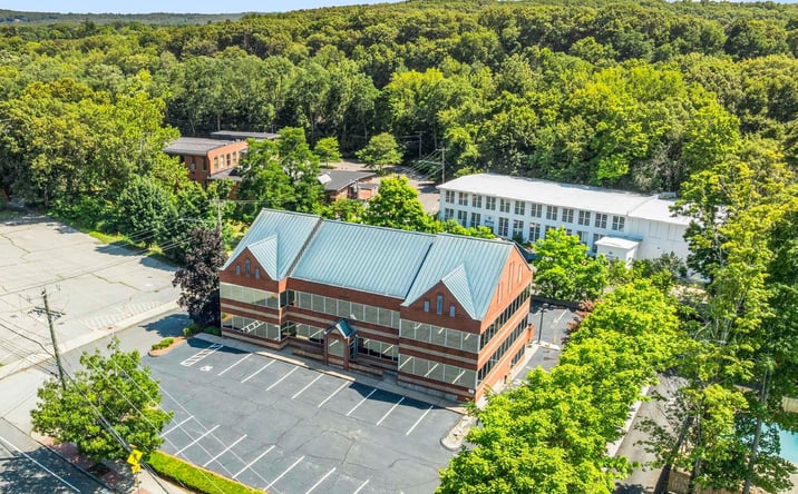 Pictures of Office property located at 178 Hartford Road, Manchester, CT 06040 for lease - image #1
