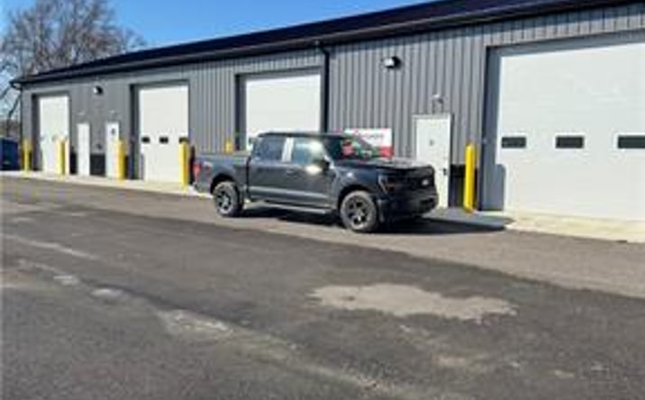 Pictures of Industrial property located at 2476 Heritage Park #B, Norton, OH 44203 for lease - image #1