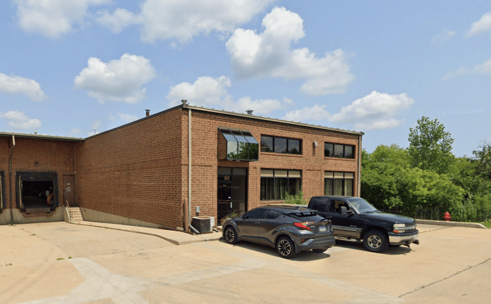 Pictures of Retail, Industrial property located at 238 Oakwood Road, Lake Zurich, IL 60047 for lease - image #1