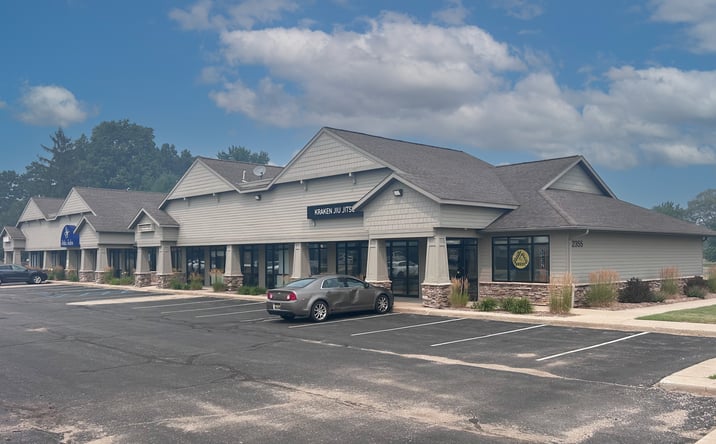 Pictures of Office property located at 2355 Belmont Center Drive Northeast, Belmont, MI 49306 for lease - image #1