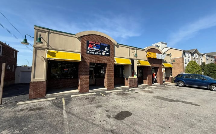 Pictures of Retail property located at 3314 Preston Hwy, Louisville, KY 40213 for lease - image #1