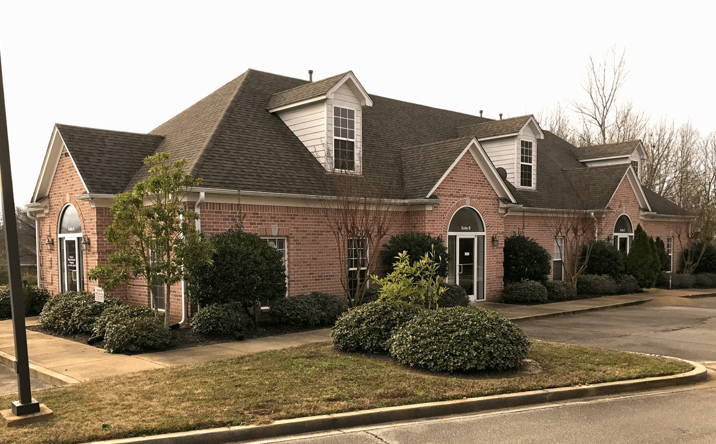 Pictures of Office property located at 6943 Oak Forest Drive, Olive Branch, MS 38654 for lease - image #1