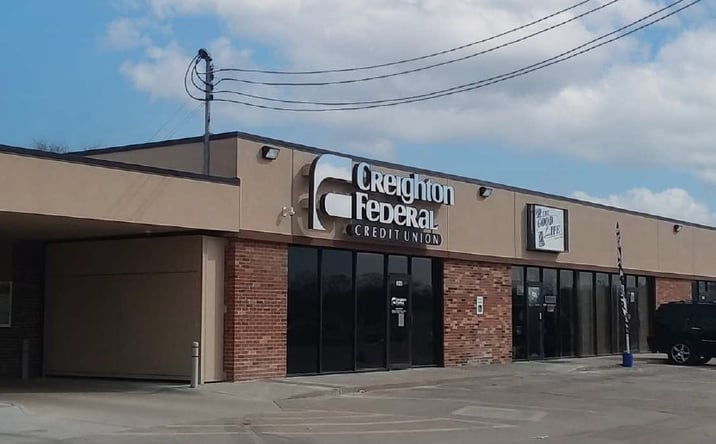 Pictures of Retail property located at 9101 Bedford Ave, Omaha, NE 68134 for lease - image #1