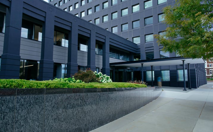 Pictures of Office property located at 3555 Farnam St, Omaha, NE 68131 for lease - image #1
